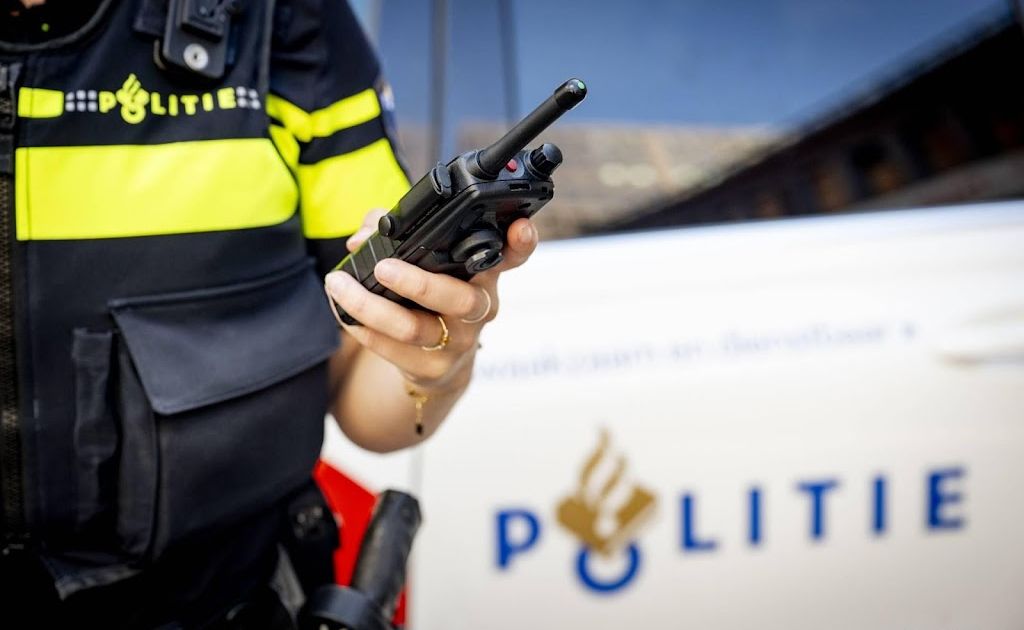 Politie zoekt verdachte van schietincident in woning Eindhoven