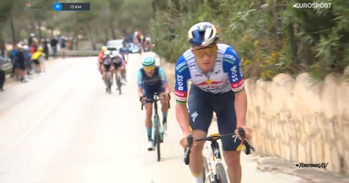 Evenepoel drops Almeida and co with late attack to win Tour of Valencia queen stage