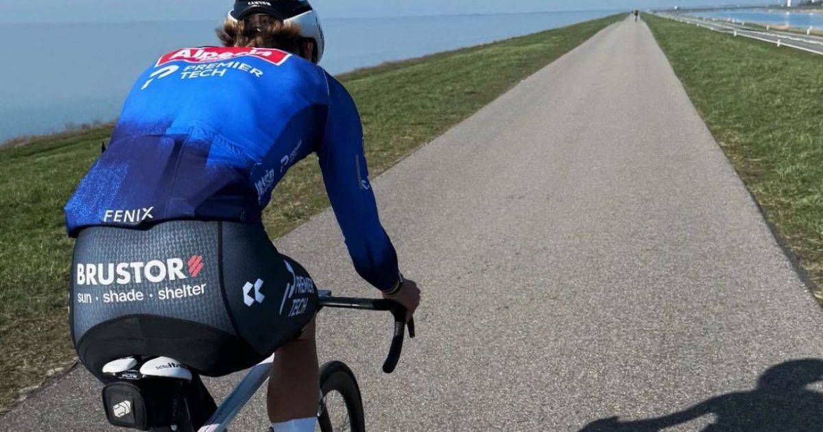 Van der Poel & Van Dijke Train Together Again After Omloop Het Nieuwsblad Podium