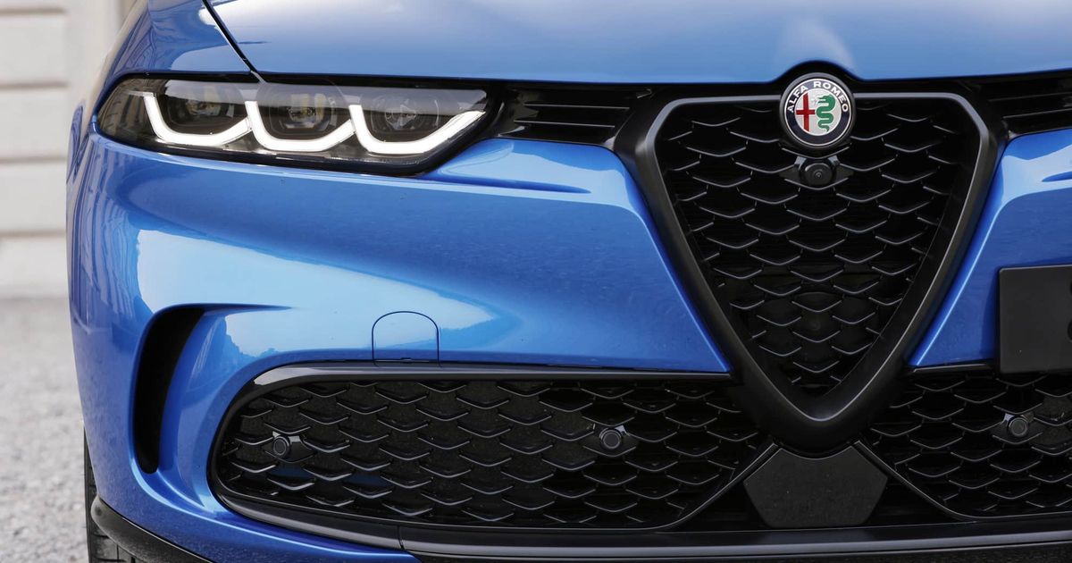 Alfa Romeo: il nome del nuovo B-SUV potreste sceglierlo voi