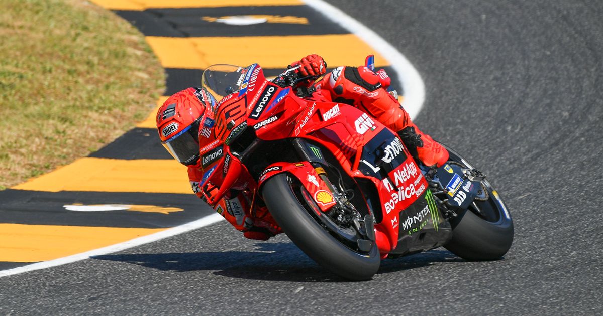 MotoGP Mugello: Marc Marquez 100^ pole da urlo, Bagnaia ad un soffio