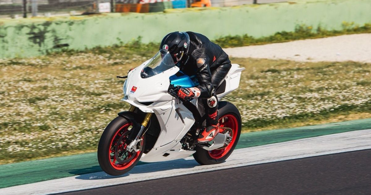 Luca Vitali si fa il team per correre nel CIV Superbike 2026