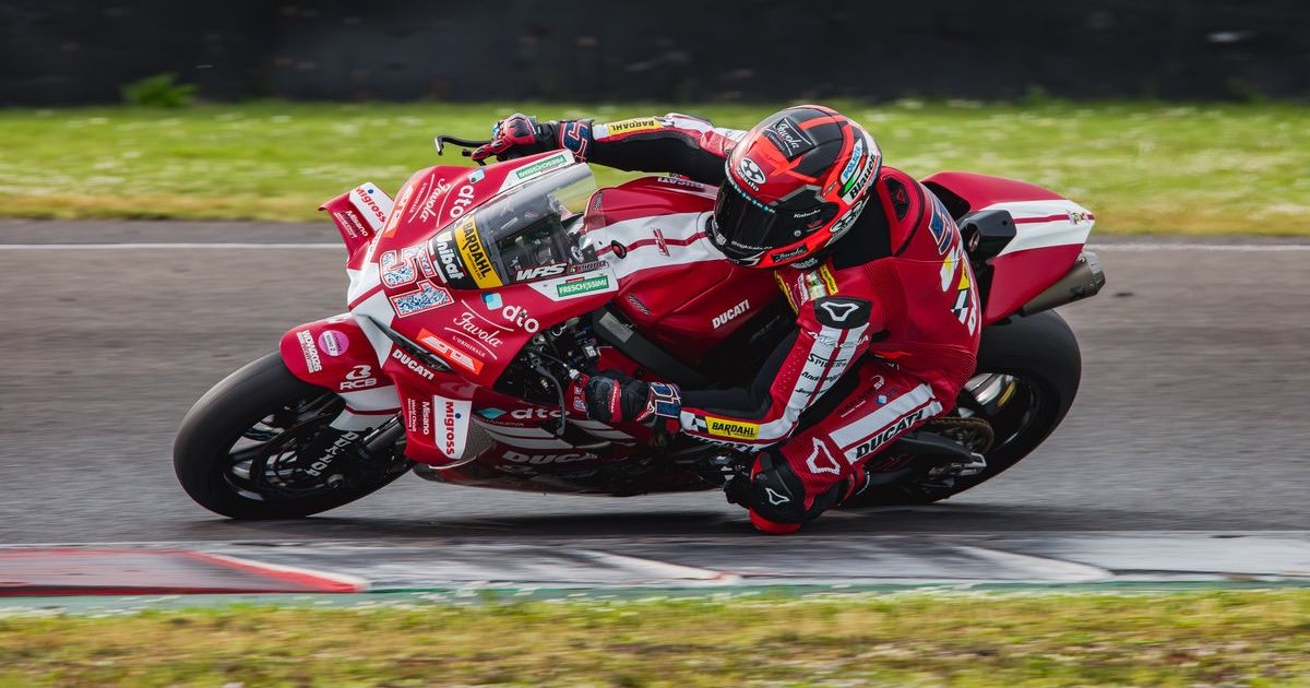 Michele Pirro riporta Ducati alla vittoria nel CIV Superbike