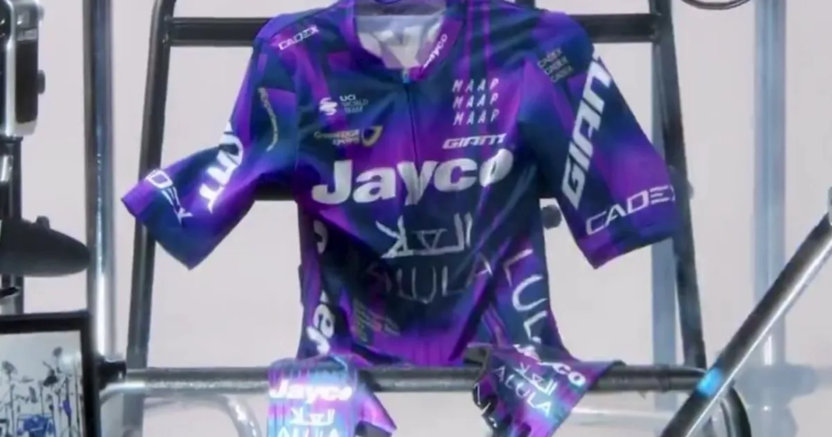 Team Jayco ALULA Riding wear Sサイズ Kids Team Jayco Alula 2025 Cycling Jersey Boys Set Short