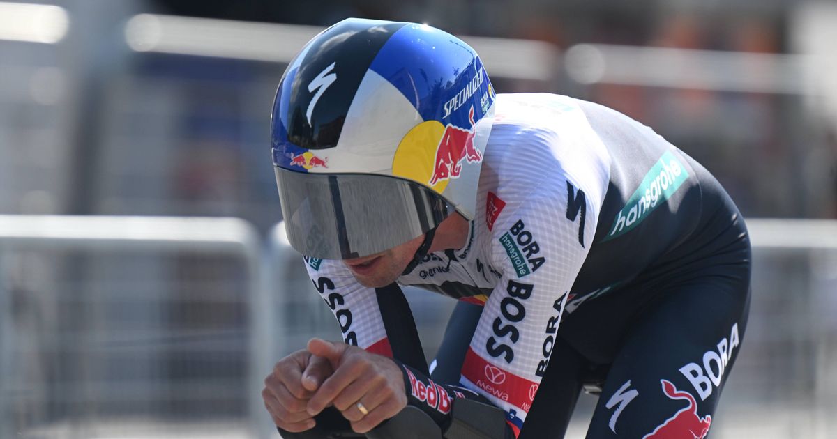 VIDEO | Primoz Roglic crashes during Giro d’Italia time trial recon