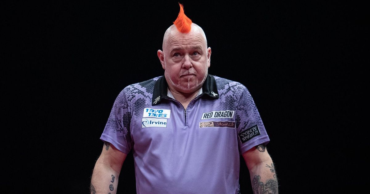 Peter Wright says sorry to Chris Dobey after remarkable interview: 