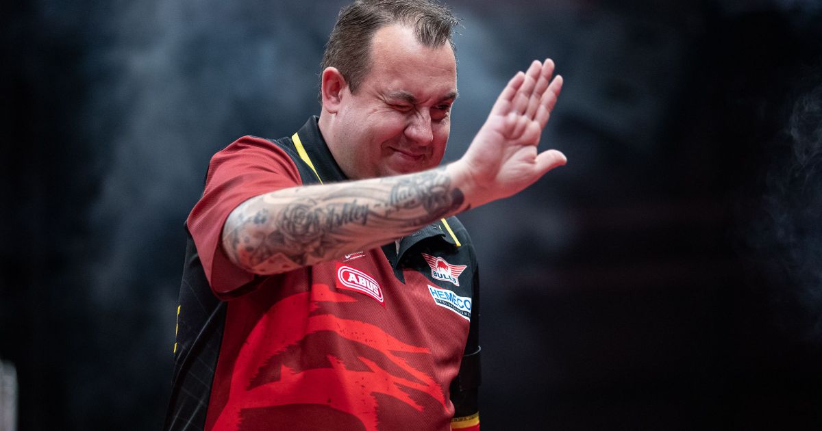 Huybrechts faces nervous World Matchplay wait, Kantele defeats Maendl ...