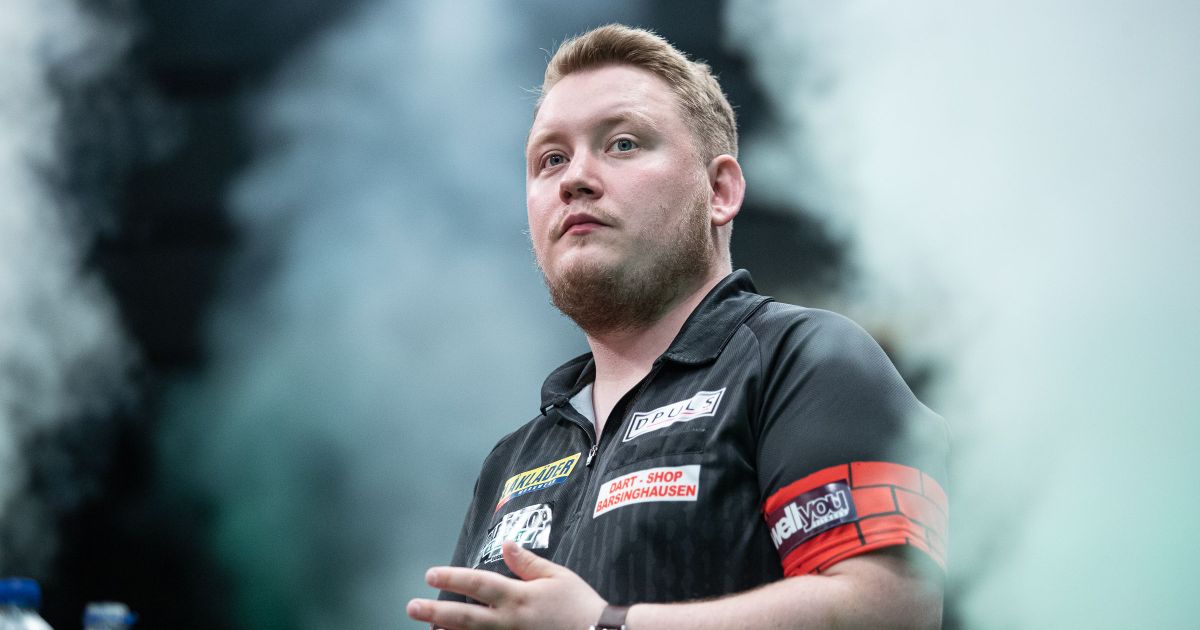 Schindler marvels at Rydz's behavior: ''It's a shame he lets himself go ...