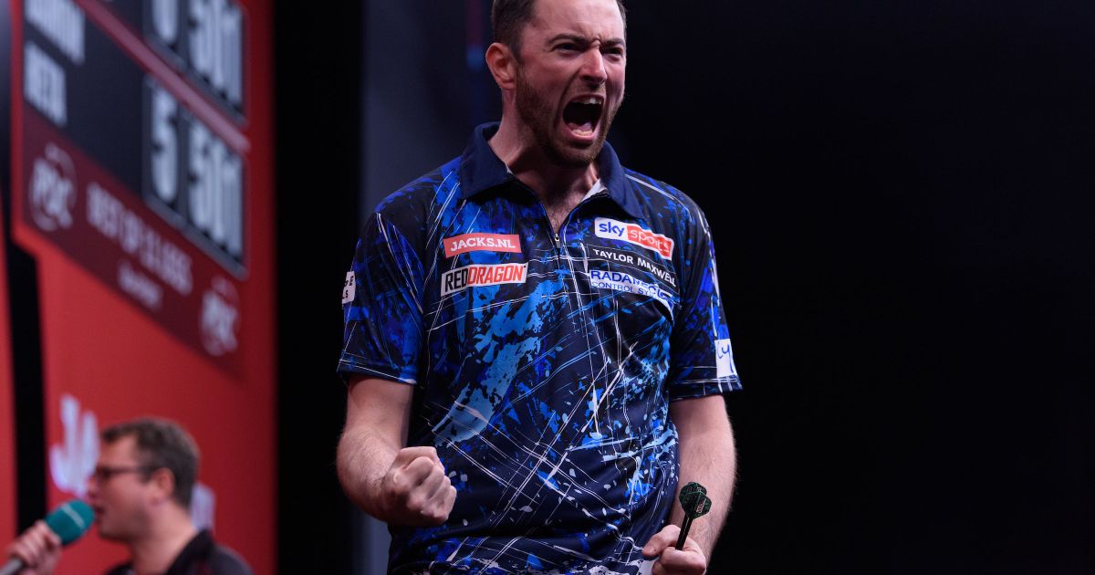 Luke Humphries completes one of greatest World Grand Prix comebacks to ...