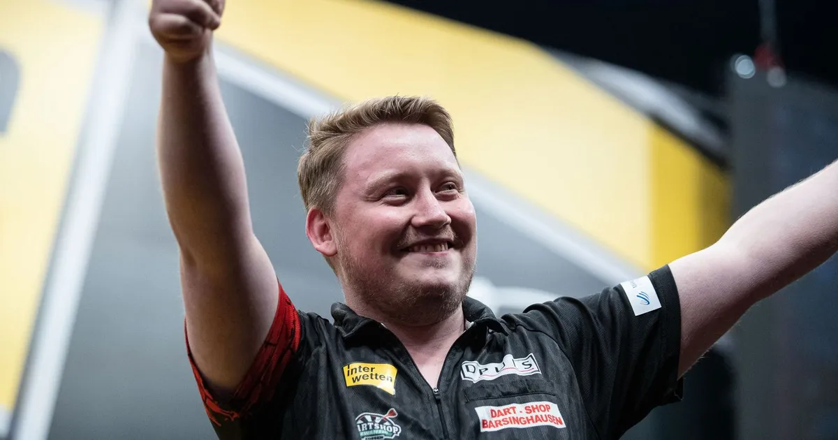 Schindler zieht mit Sieg über Rydz in den Finaltag beim European Darts ...