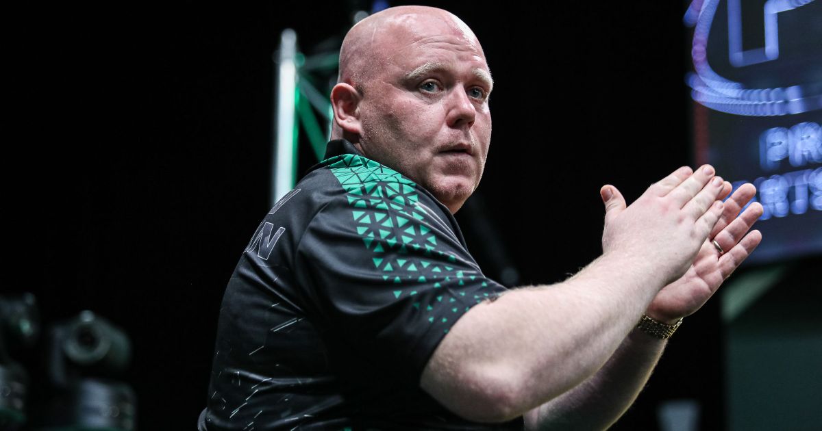 Martin Lukeman zieht bei der Darts Weltmeisterschaft an Haupai Puha ...