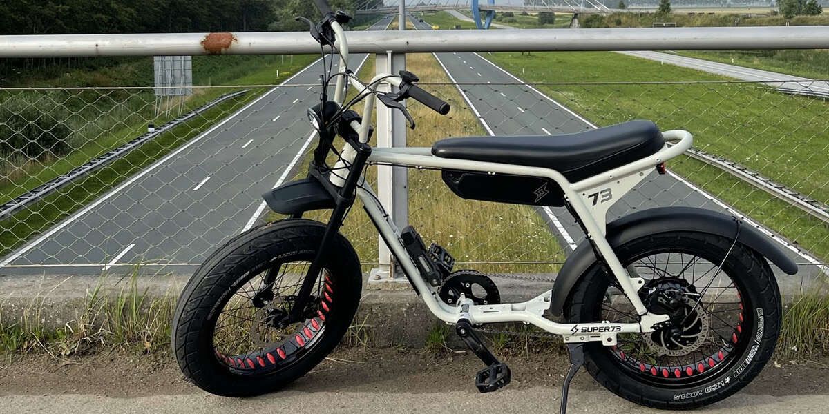 super73zx-1.jpg