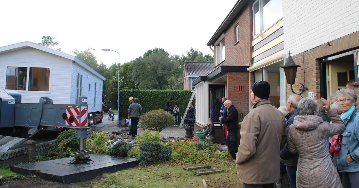 Bep en Jimmy van de Ridder verhuizen naar achtertuin van dochter en ...