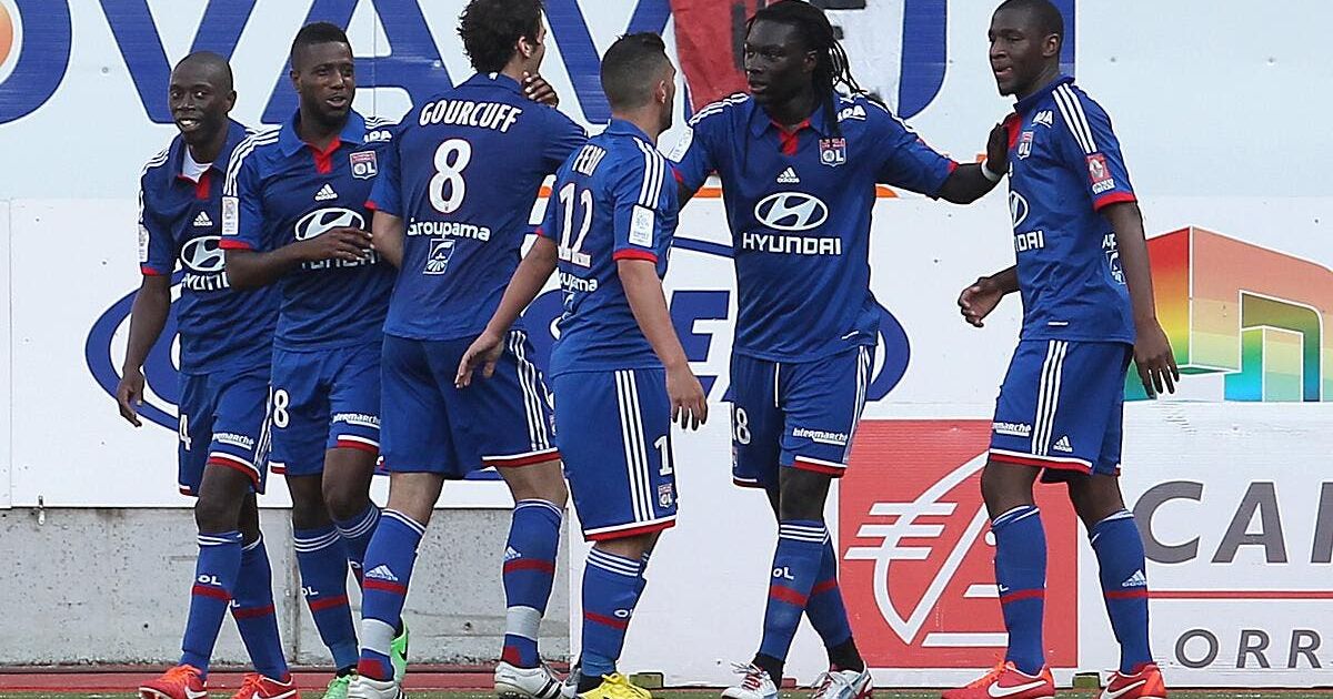 Il n'y a aucun problème entre l'OL et Gomis, ses buts le prouvent
