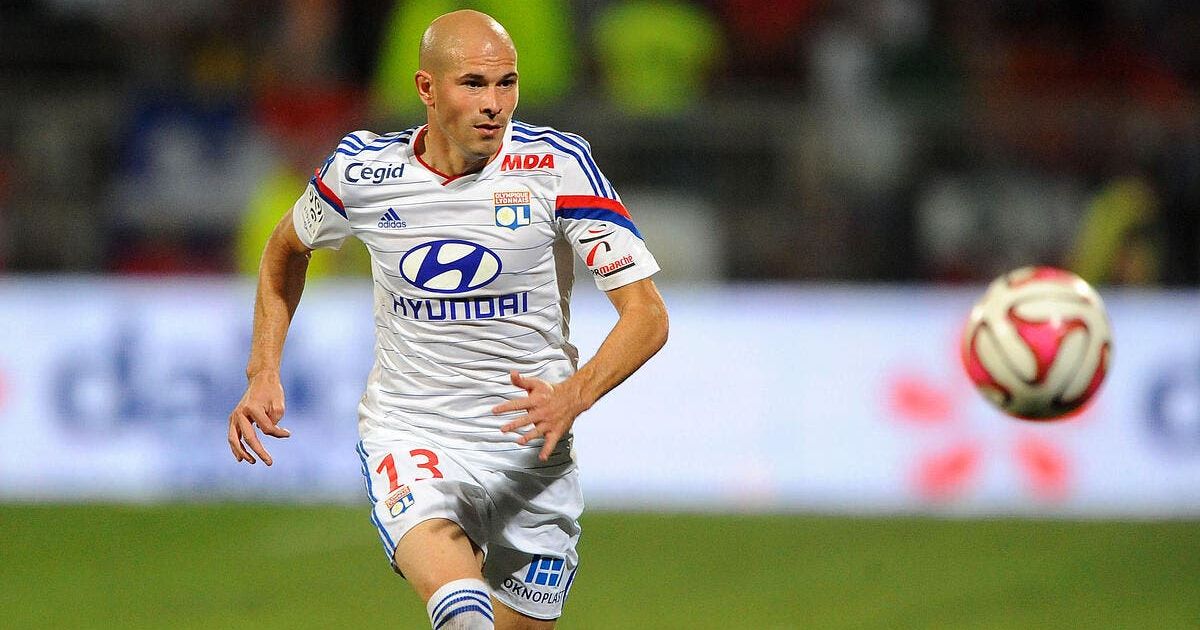 jallet-se-donne-une-bonne-note-pour-ses-d-buts-l-ol
