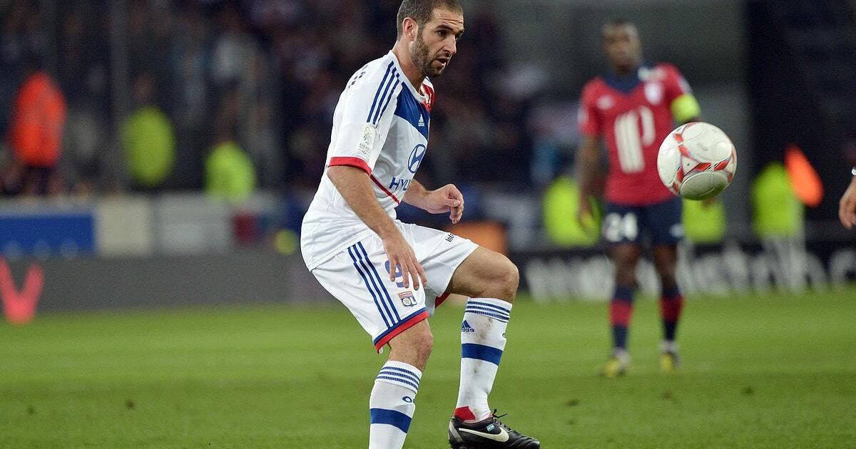 L'OL doit régler le problème Lisandro prévient l'adjoint de Garde