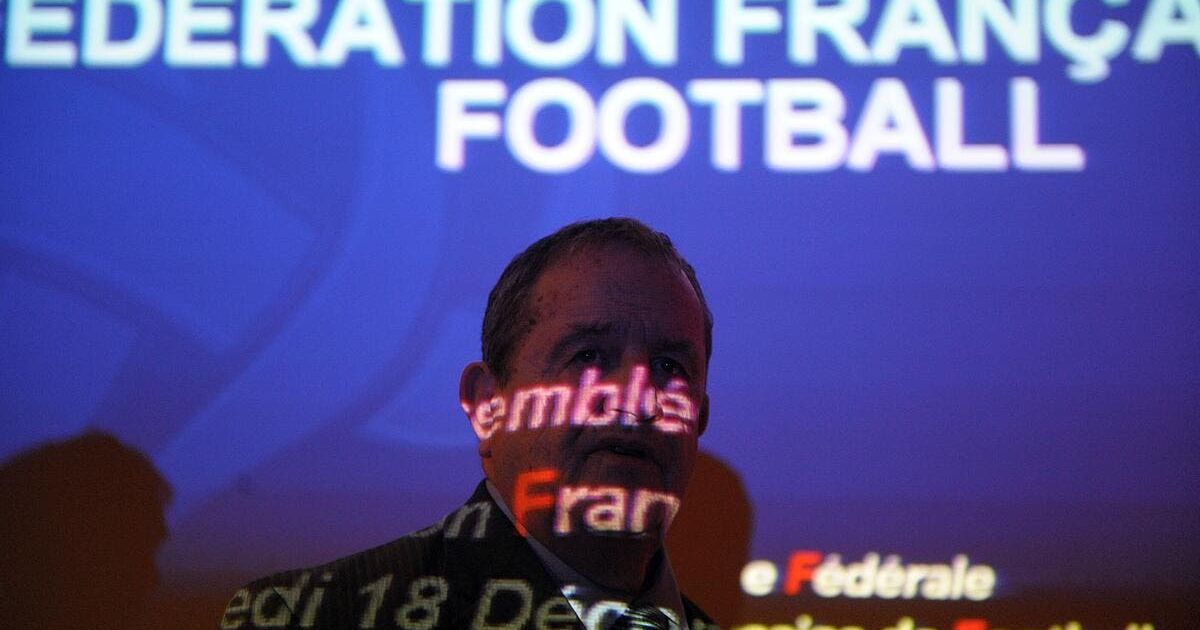 La taupe de la FFF s'est dénoncée