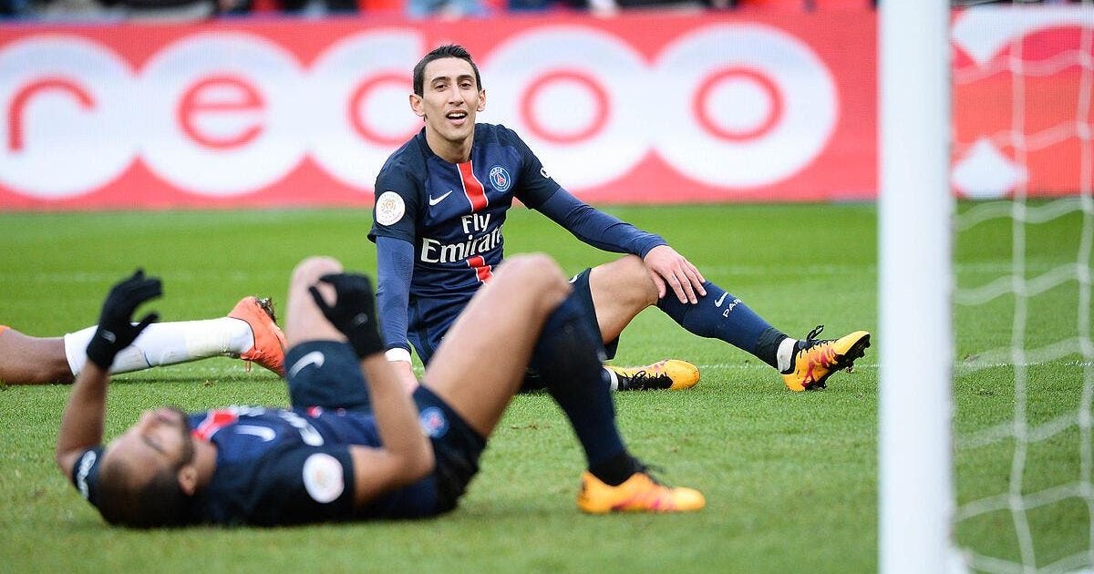 Plein Avant Example Le PSG ne fait pas le plein avant Chelsea