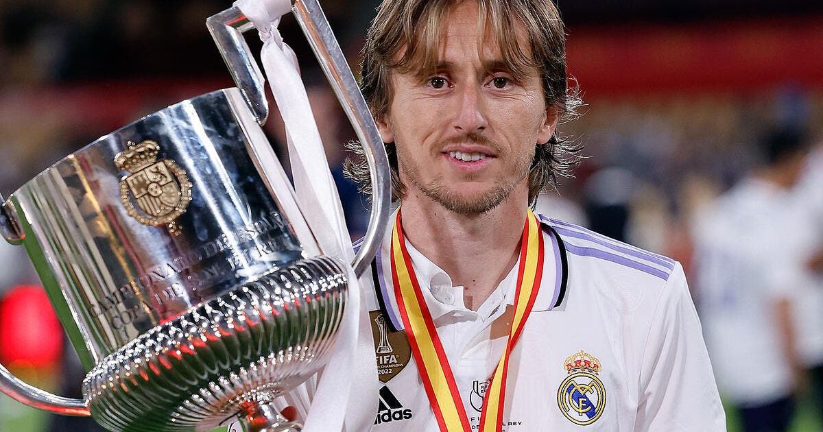 Luka Modric prolonge d'un an au Real Madrid (Officiel)