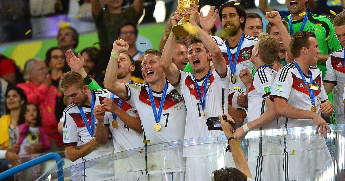 Maillot Adidas Allemagne Domicile 2009-2010 – Klose #11 – Blanc Taille L