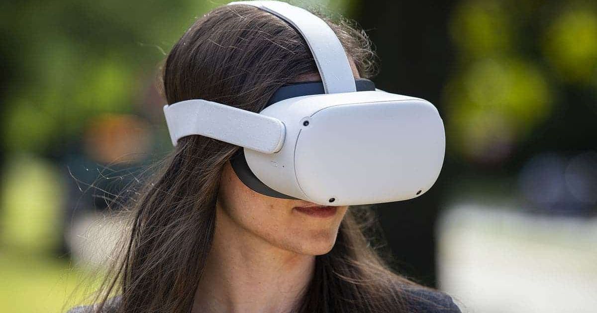 Oculus Quest 2 goes official with $299 price tag, brings 90Hz support