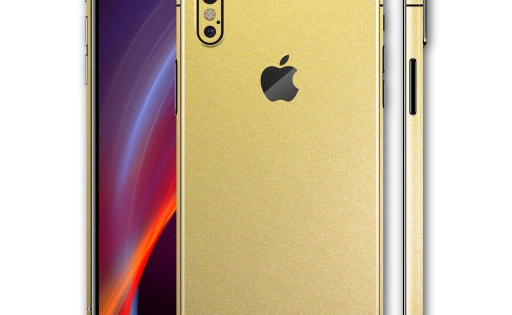 Gold colored iPhone X spotted in the wild