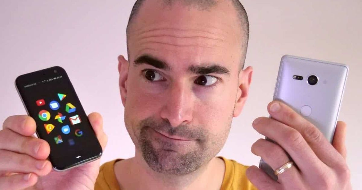 Top 3 reasons why small-screen smartphones are losing popularity