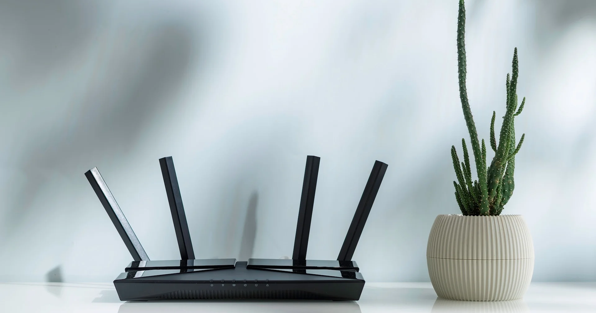 FCC Moves to Block New Foreign-made Routers in the U.S.