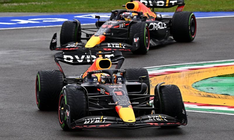 WK-stand F1 | Verstappen verkleint gat naar Leclerc tot 27 punten