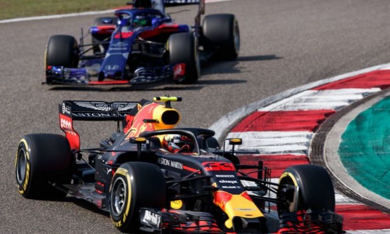 Honda to build custom engine for Red Bull