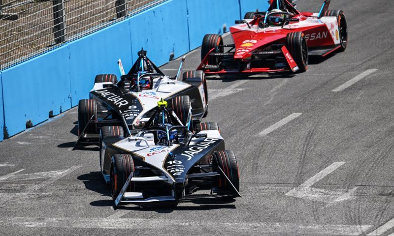 Drains and bumps cause FE crash: 'It can't be like that'