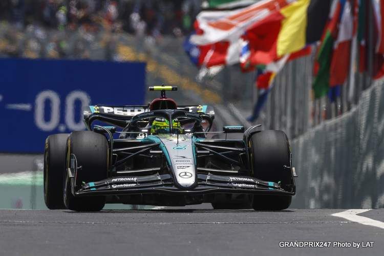 GRANDPRIX247 | Hamilton: The car is just so tricky to drive
