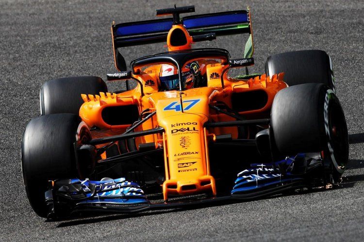GRANDPRIX247 | Norris on duty for McLaren in Pirelli test at Paul Ricard