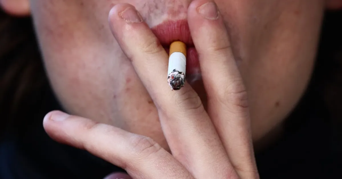 Nieuw onderzoek: zo veel korter leef je als je rookt