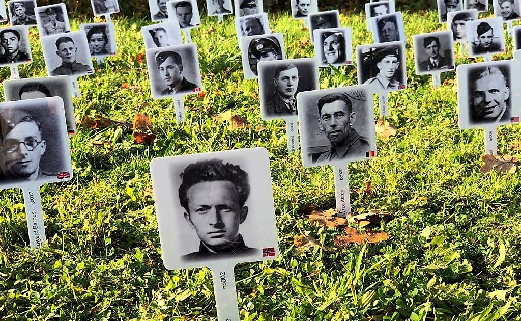 Gezichten Van De Gevallenen Vriend En Vijand Gebroederlijk Naast Elkaar gezichten-van-de-gevallenen-vriend-en-vijand-gebroederlijk-naast-elkaar