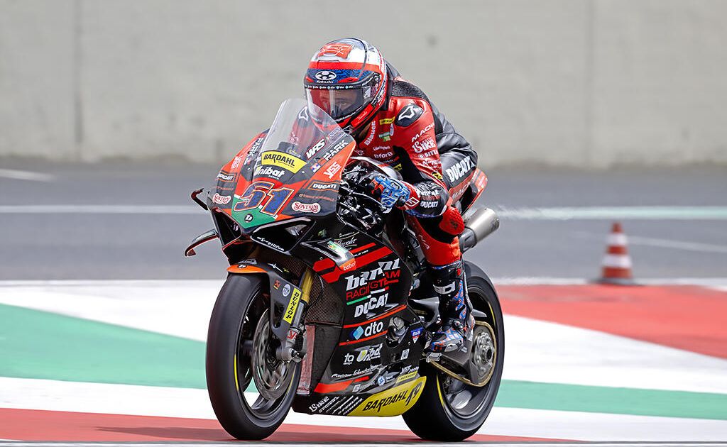CIV | Mugello, Superbike Gara 2: non c'è storia sotto l'acqua, Pirro si ...