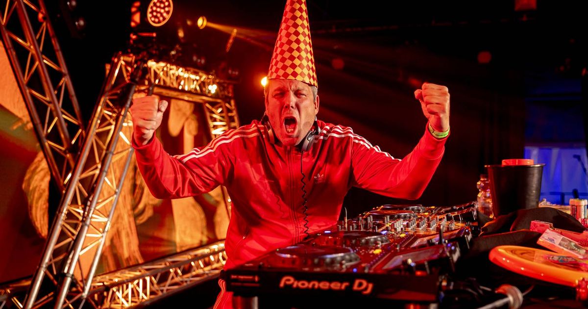 [FOTO'S] Wipneus & Pim zorgen voor feestexplosie tijdens Pleinparty ...
