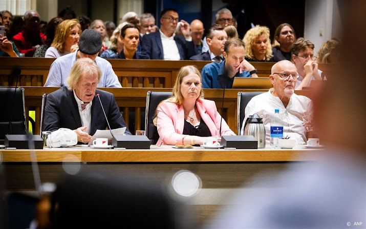 Advocaat Ficq Doet Namens 3000 Mensen Aangifte Tegen Chemours advocaat-ficq-doet-namens-3000-mensen-aangifte-tegen-chemours