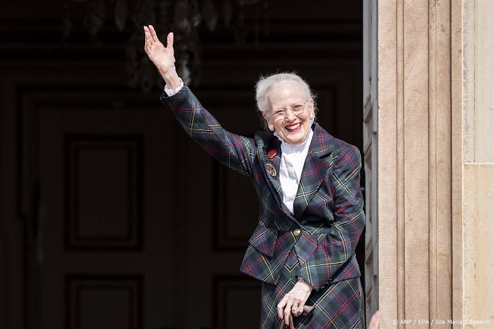 Deense koningin Margrethe met verkoudheid in ziekenhuis opgenomen