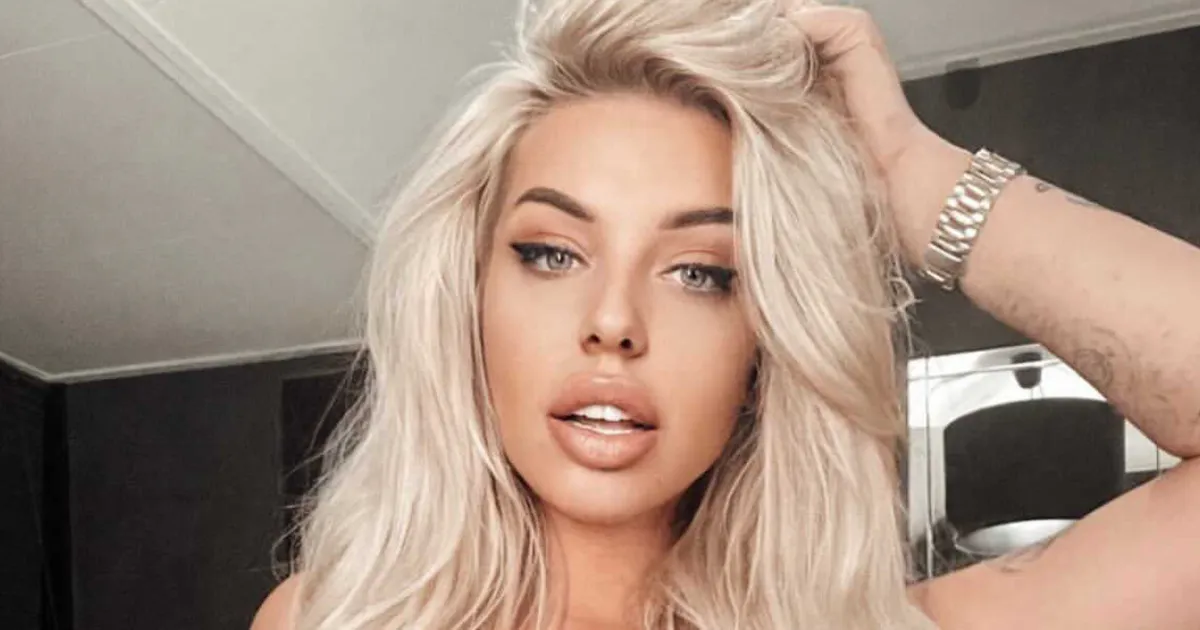 EOTBShirley maakt OnlyFans aan (FOTO'S)(01)