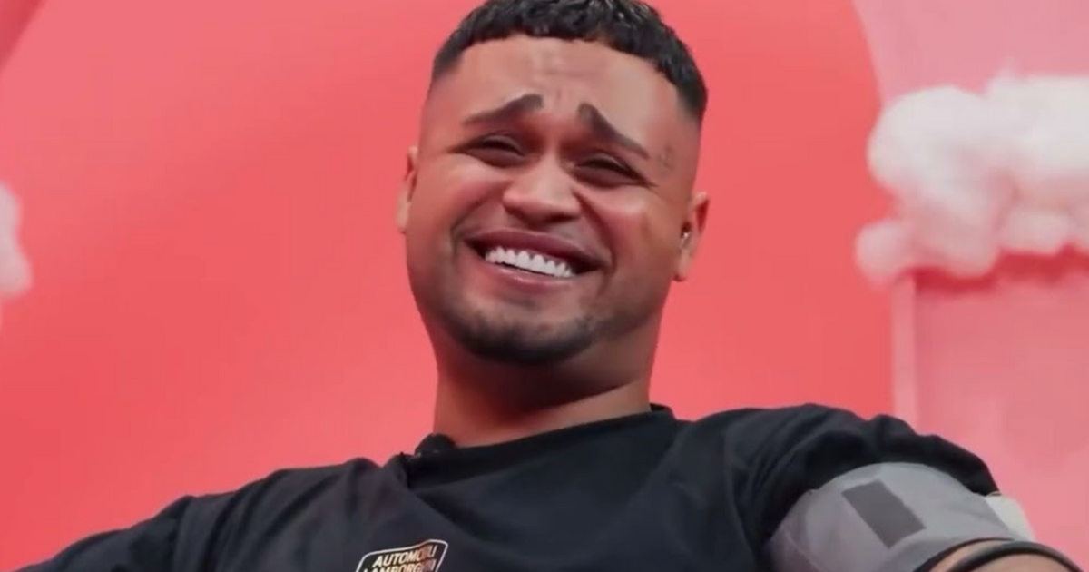 Populaire Turkse rapper Lvbel C5 doet belangrijke oproep aan zijn fans ...