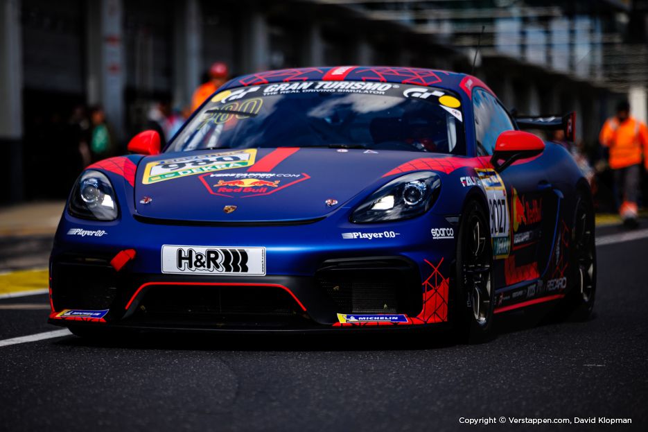 Max streeft naar DMSB Permit Nordschleife: 'Zou er graag in een GT3 ...