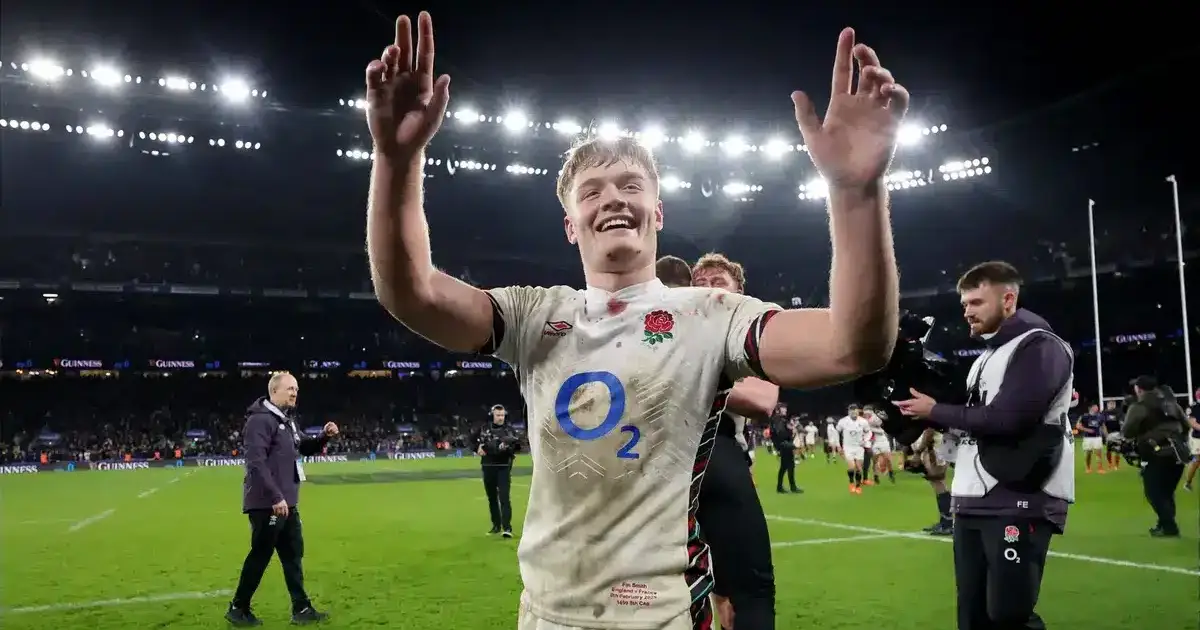 Fin Smith becomes FOURTH highest-paid Prem player after new Saints deal