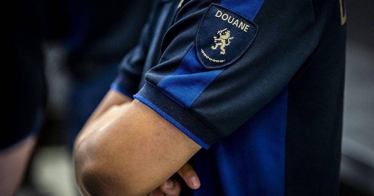 Ruim 100 kilo cocaïne gevonden bij fruitbedrijf in Breda