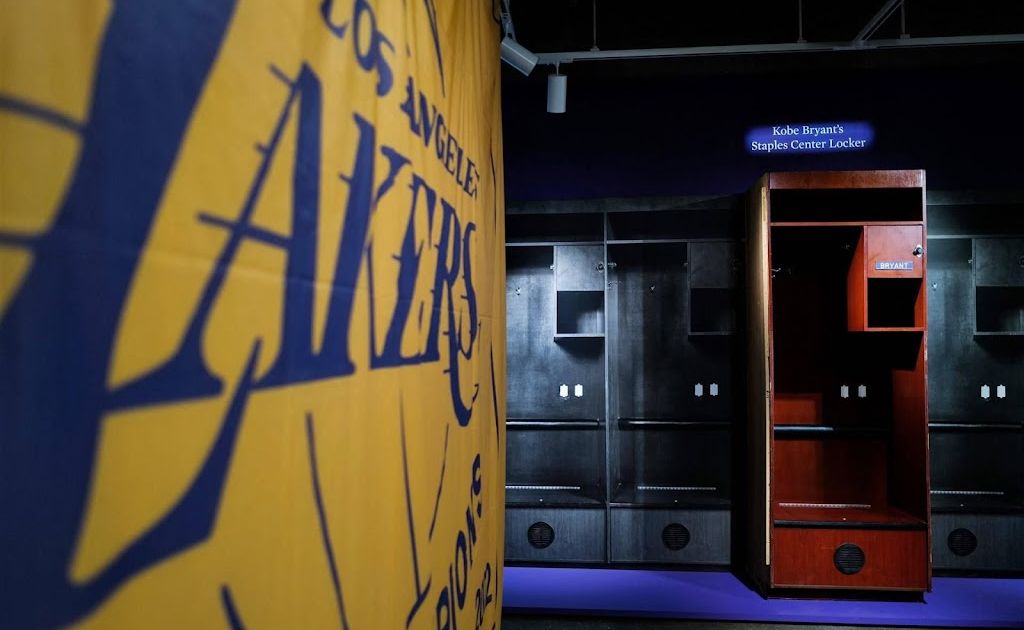 Locker Kobe Bryant bij Sotheby's geveild voor 2,9 miljoen dollar