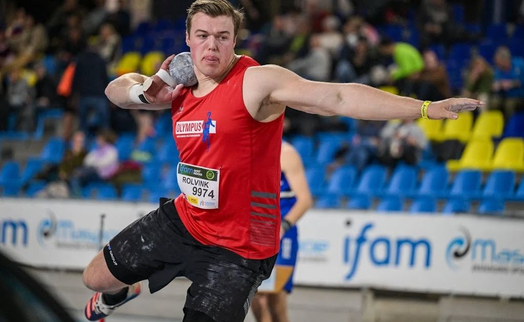 Nederlands record discuswerper Rolvink met worp over 70 meter
