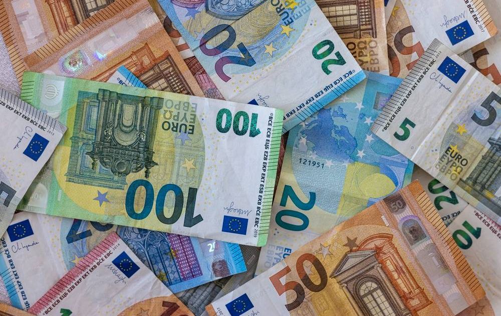 Nieuwe regels voor contant geld in 2026: dit mag je maximaal storten en ...