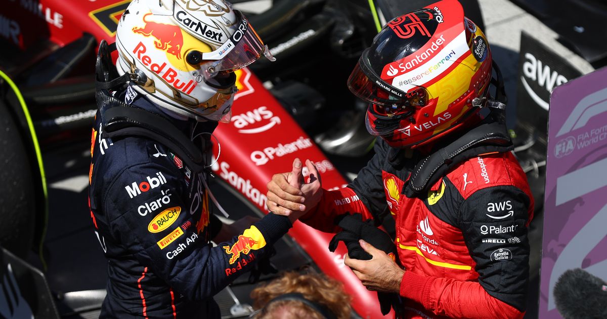 Hughes legt neergang van Ferrari bloot: 'Hierdoor heeft Red Bull de ...