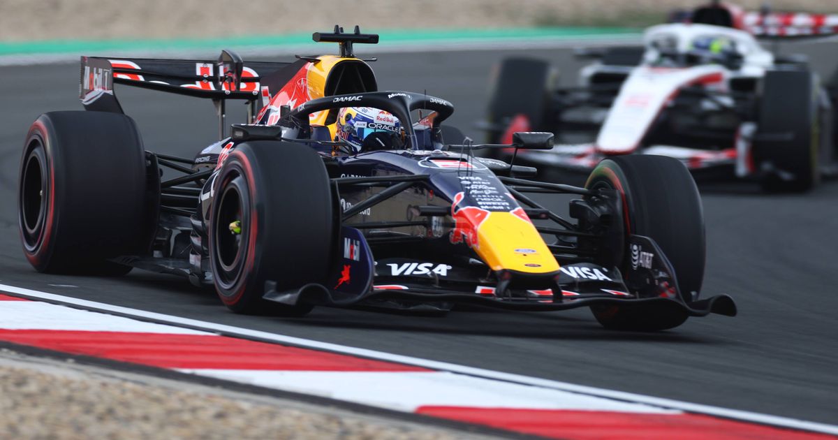Mol Control Cars Racing Mol gaat volledig tegen Verstappen in: 'Dan snap je het niet'