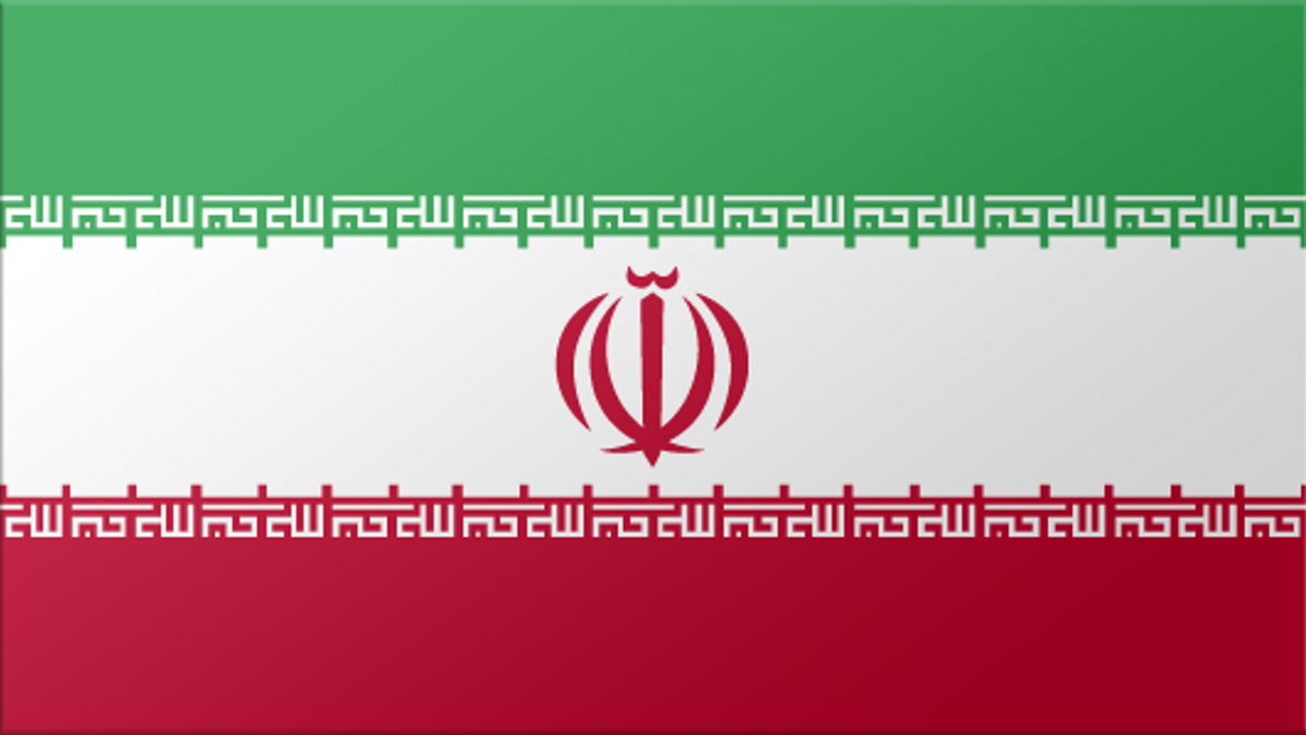 Iran vaardigt arrestatiebevel uit voor Trump wegens moord op Soleimani en vraagt Interpol om op te treden